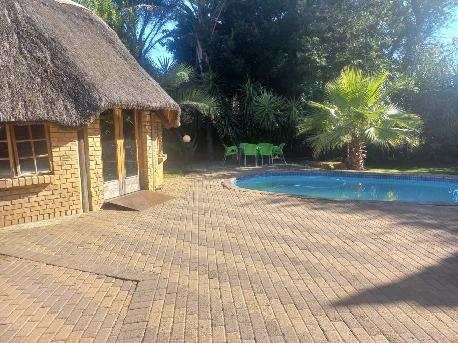 4 Bedroom Property for Sale in Jan Cillierspark Free State